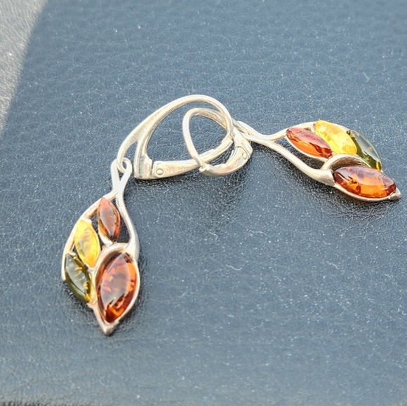 Sterling & Amber Hinged Earrings - Picture 1 of 8
